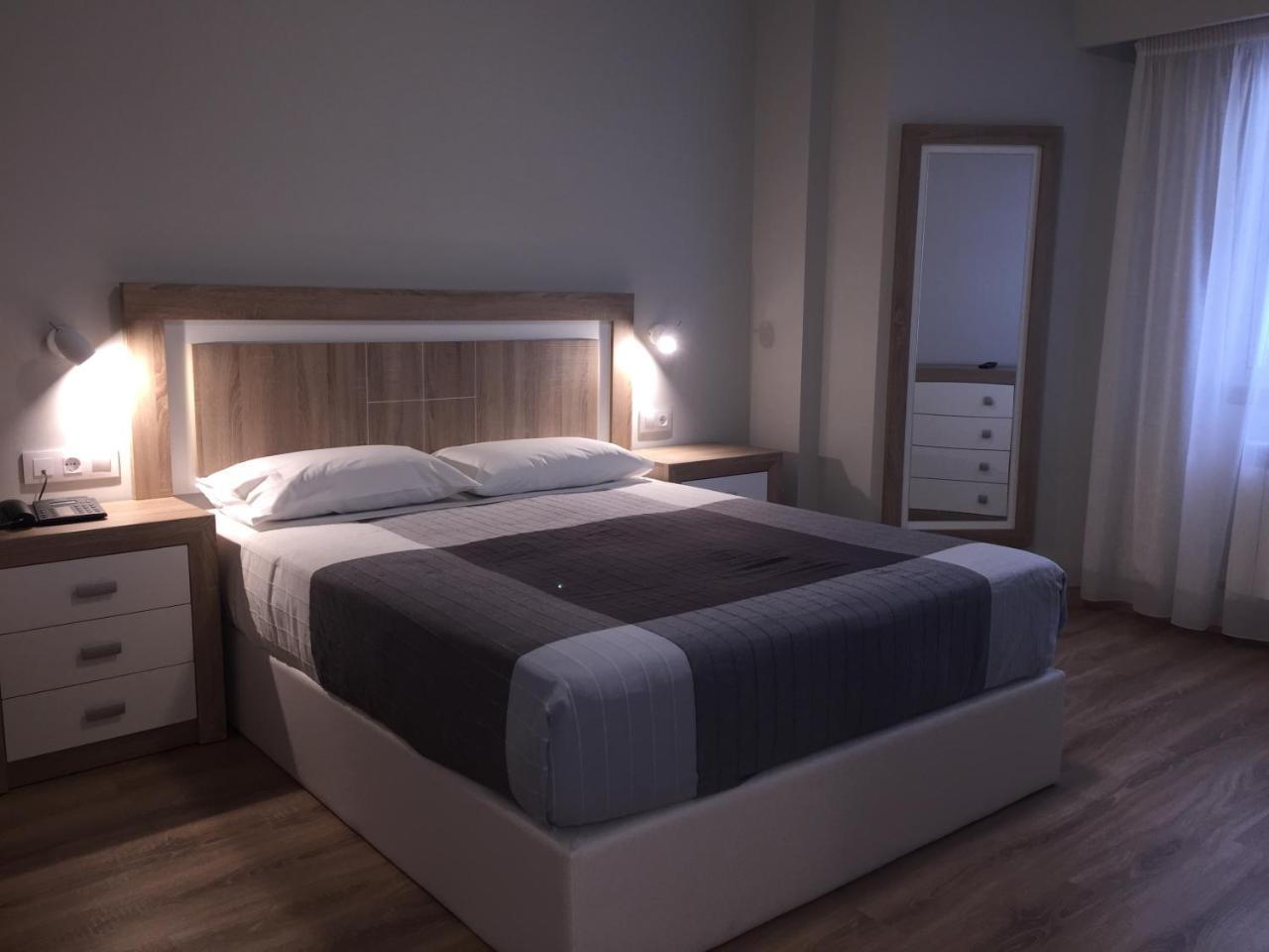Hotel סלנובה מראה חיצוני תמונה